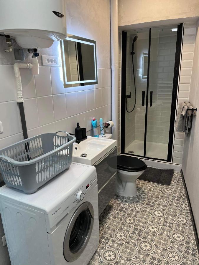 Apartment Chez Laeti Type F2 *